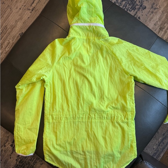 Nike Tech Aeroshield Moto Cape Windbreaker Jacket in Volt/White - Picture 8 of 11